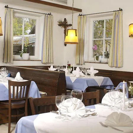 Hotel Seefelder Hof 3*